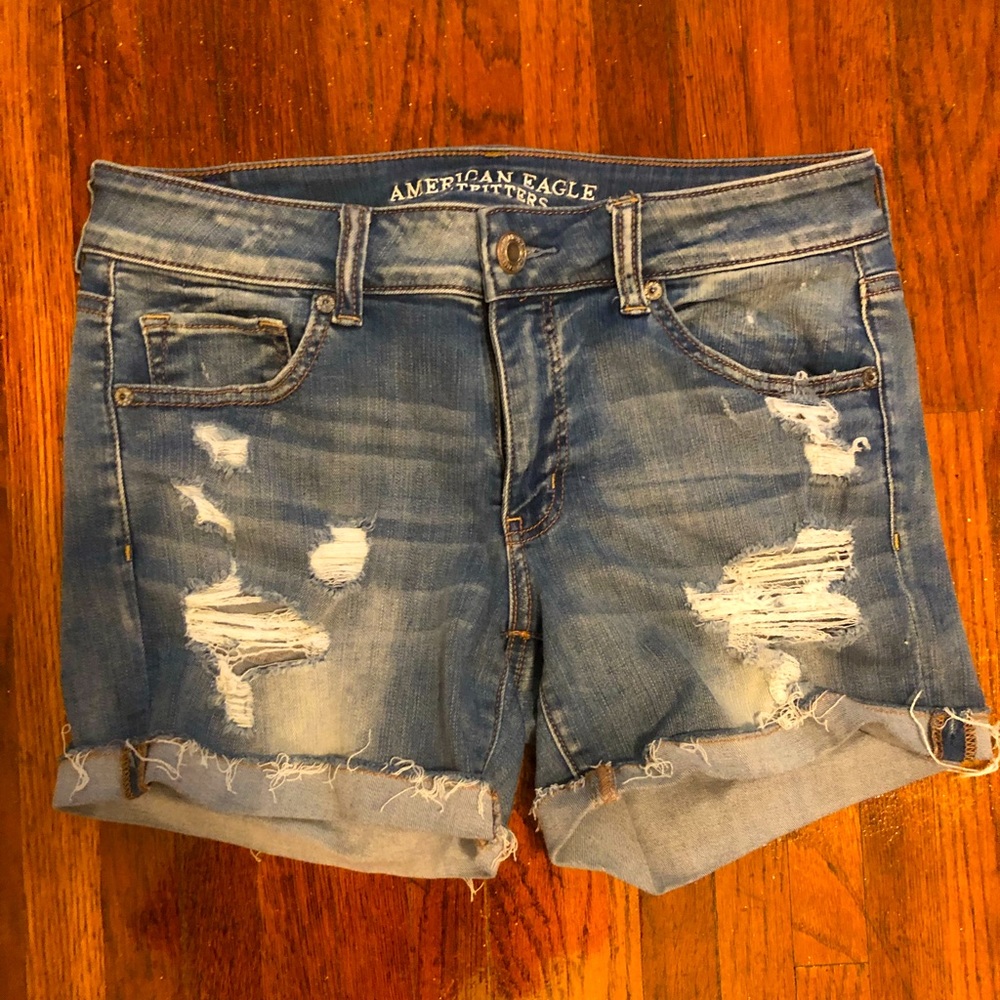 AEO Midi shorts